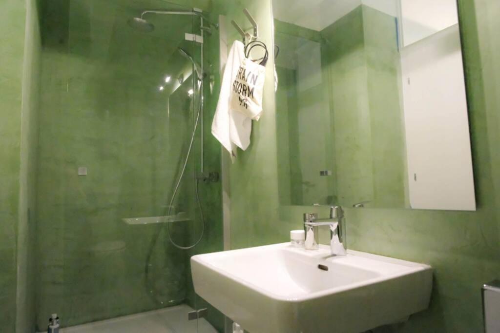 Calm And Cozy Flat With Romantic Garden 雅典 外观 照片